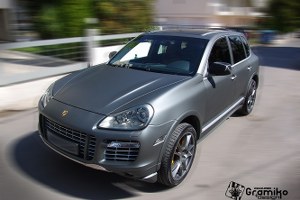 PORSCHE_CAYENNE_TURBO_GRAY_MAT