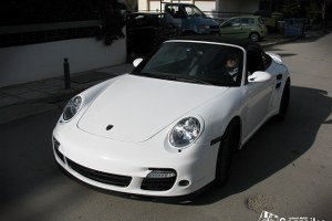 porsche_911_white_gloss