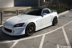 s2000_white